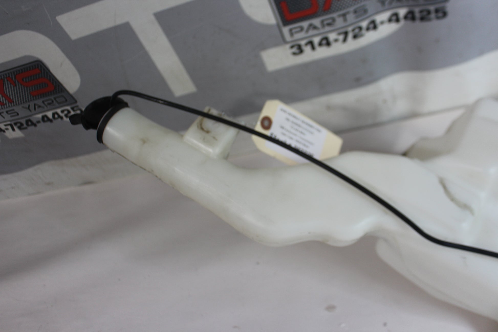 2018 Chevy Silverado C1500 Windshield Washer Reservoir Bottle OEM - Day's Parts Yard