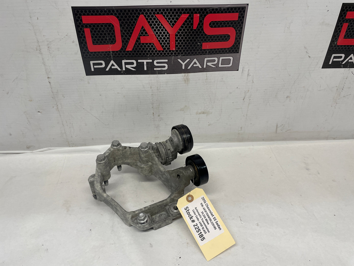 2016 Chevy SS Sedan AC A/C Air Conditioner Compressor Bracket w/ Hardware OEM - Day's Parts Yard