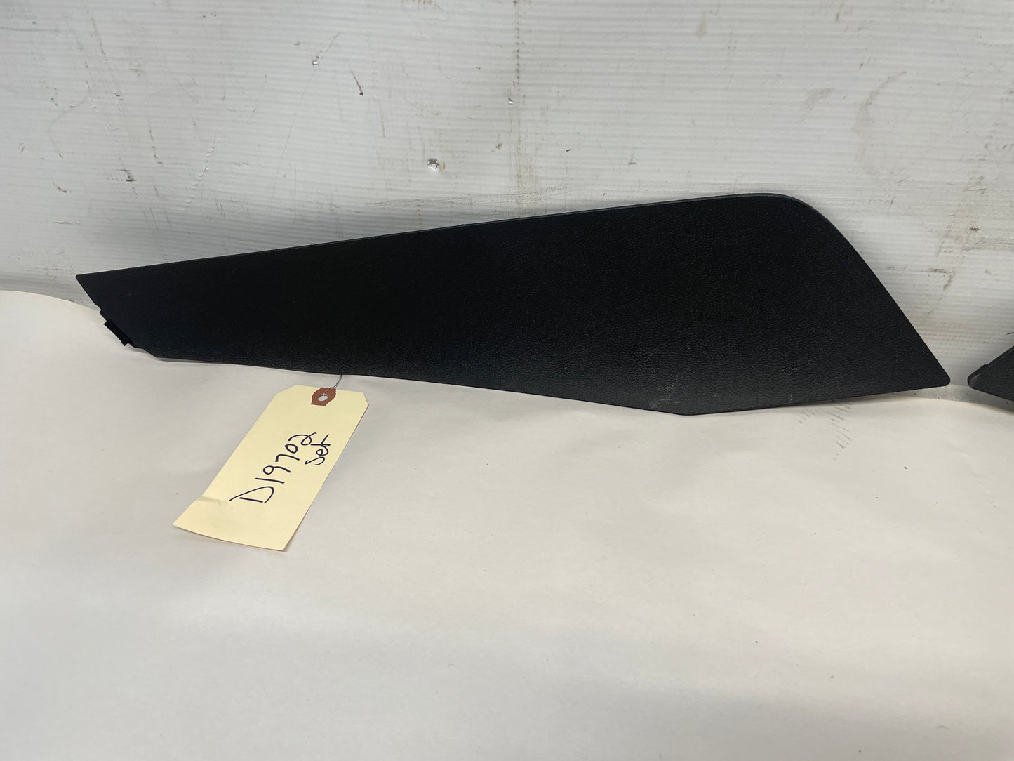 2016 Chevy SS Sedan RH & LH Center Console Side Trim Moldings OEM - Day's Parts Yard