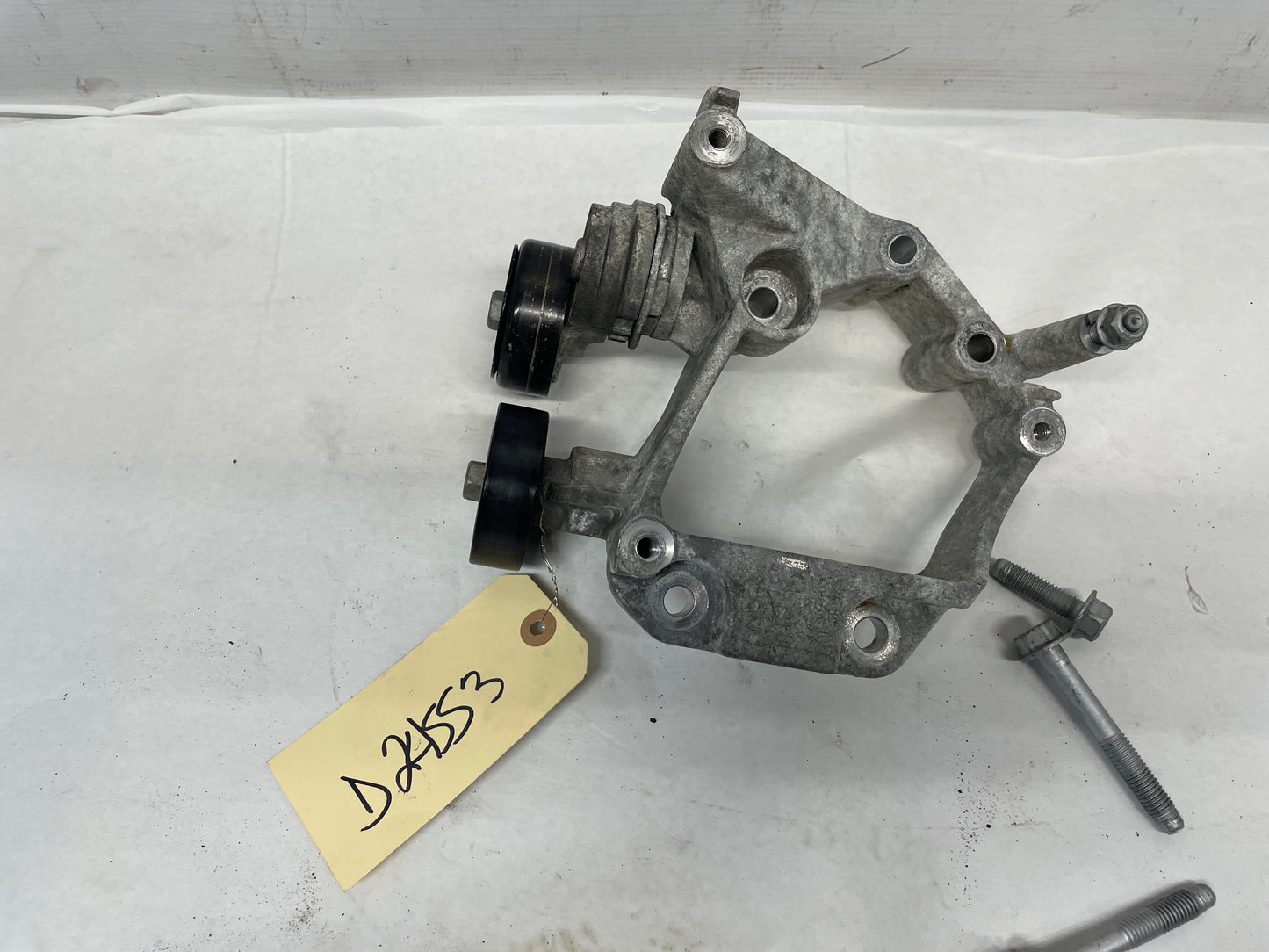 2016 Chevy SS Sedan AC A/C Air Conditioner Compressor Bracket w/ Hardware OEM - Day's Parts Yard
