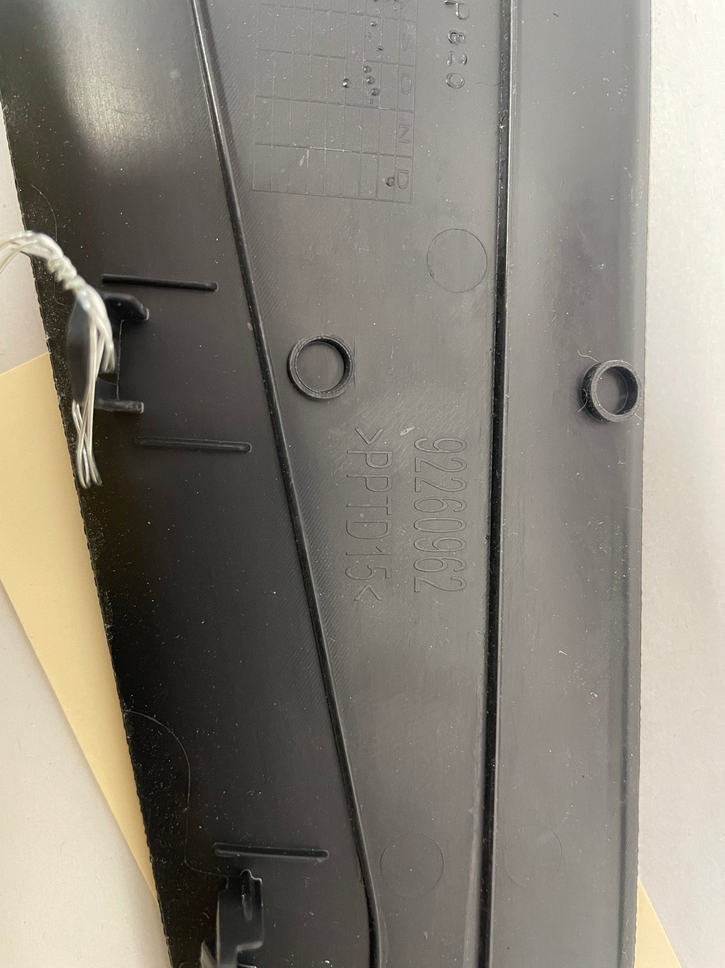 2016 Chevy SS Sedan RH & LH Center Console Side Trim Moldings OEM - Day's Parts Yard