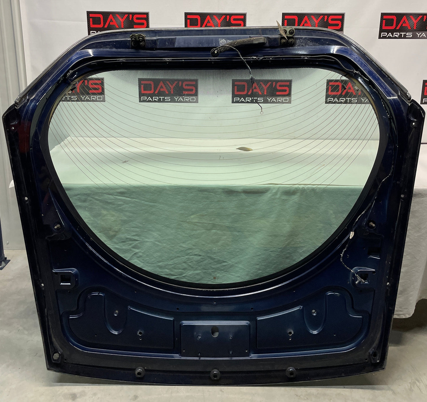 1998 Pontiac Firebird Formula Rear Glass Hatch OEM - Day's Parts Yard