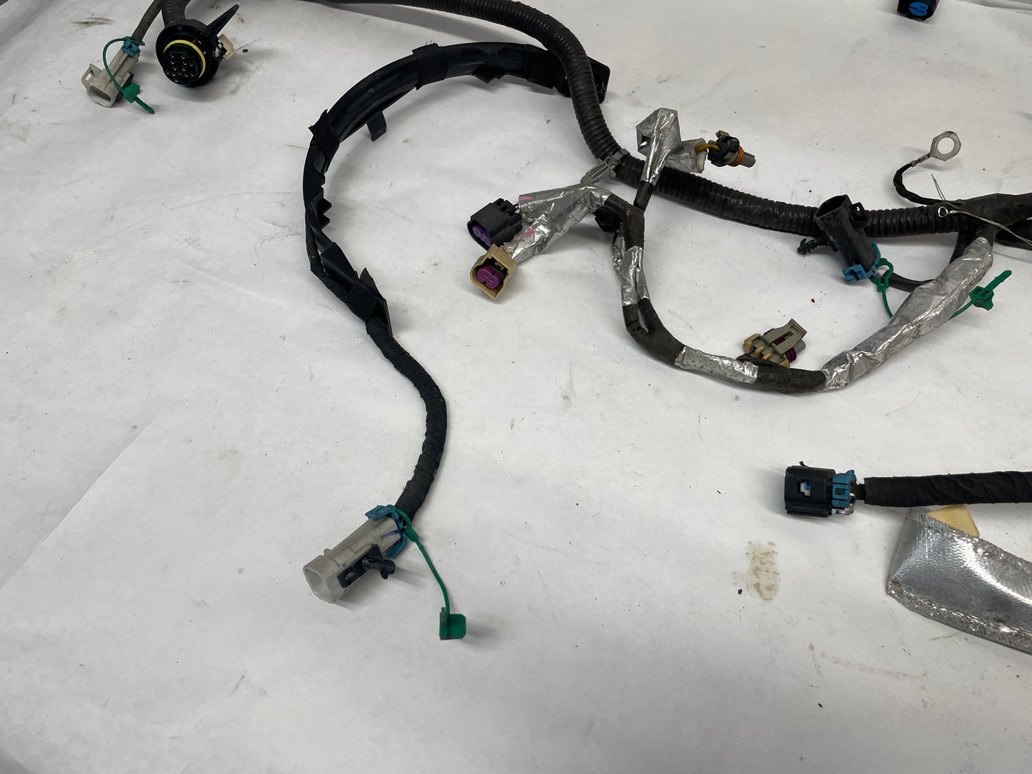 2016 Chevy SS Sedan Engine Motor Automatic Transmission Wire Wiring Harness OEM - Day's Parts Yard
