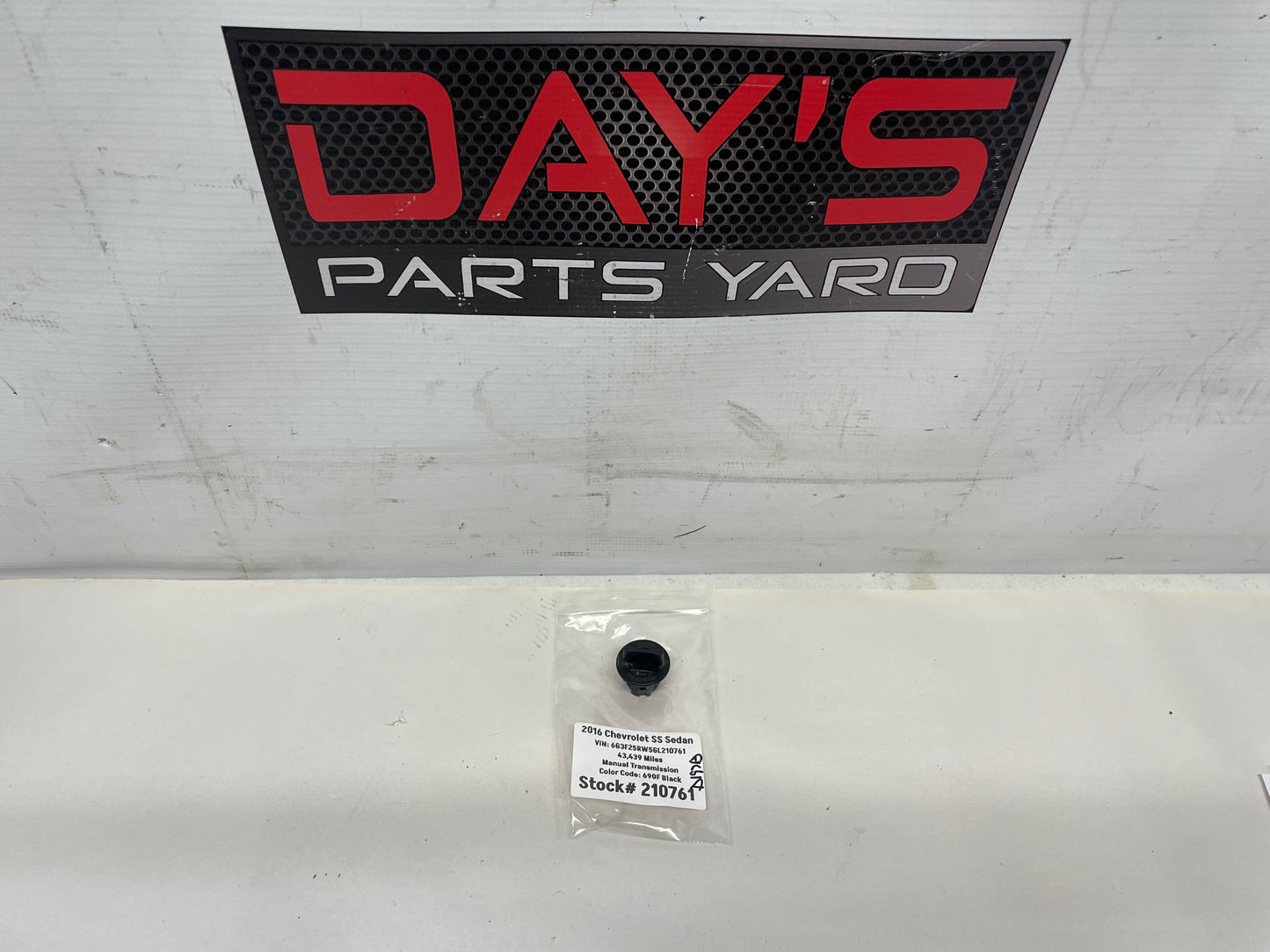 2016 Chevy SS Sedan Headlight Marker Light Socket OEM - Day's Parts Yard