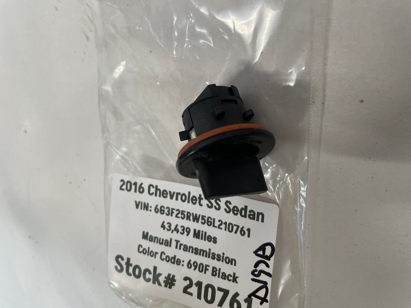 2016 Chevy SS Sedan Headlight Marker Light Socket OEM - Day's Parts Yard