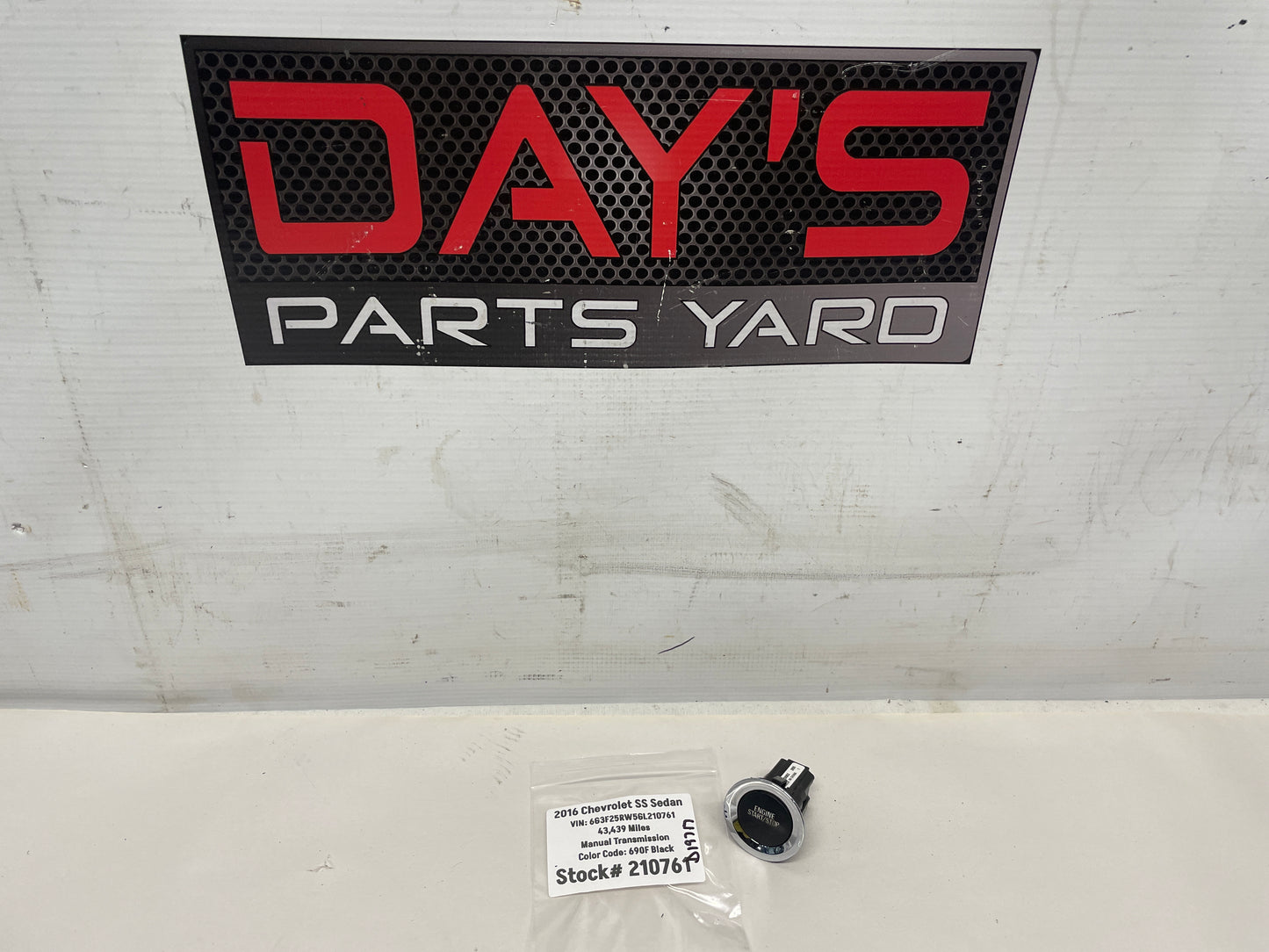 2016 Chevy SS Sedan Ignition Switch Start Button OEM - Day's Parts Yard