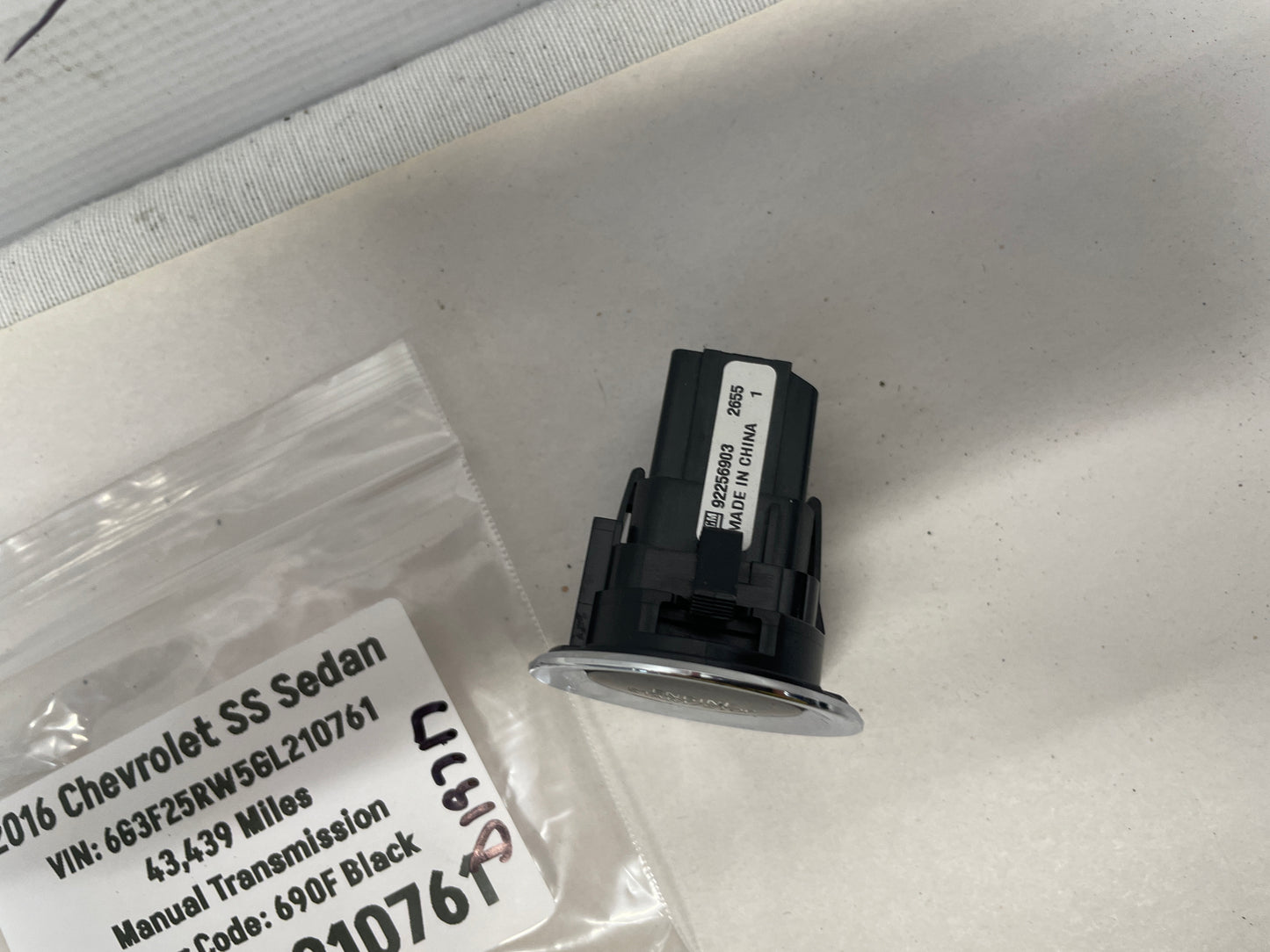 2016 Chevy SS Sedan Ignition Switch Start Button OEM - Day's Parts Yard