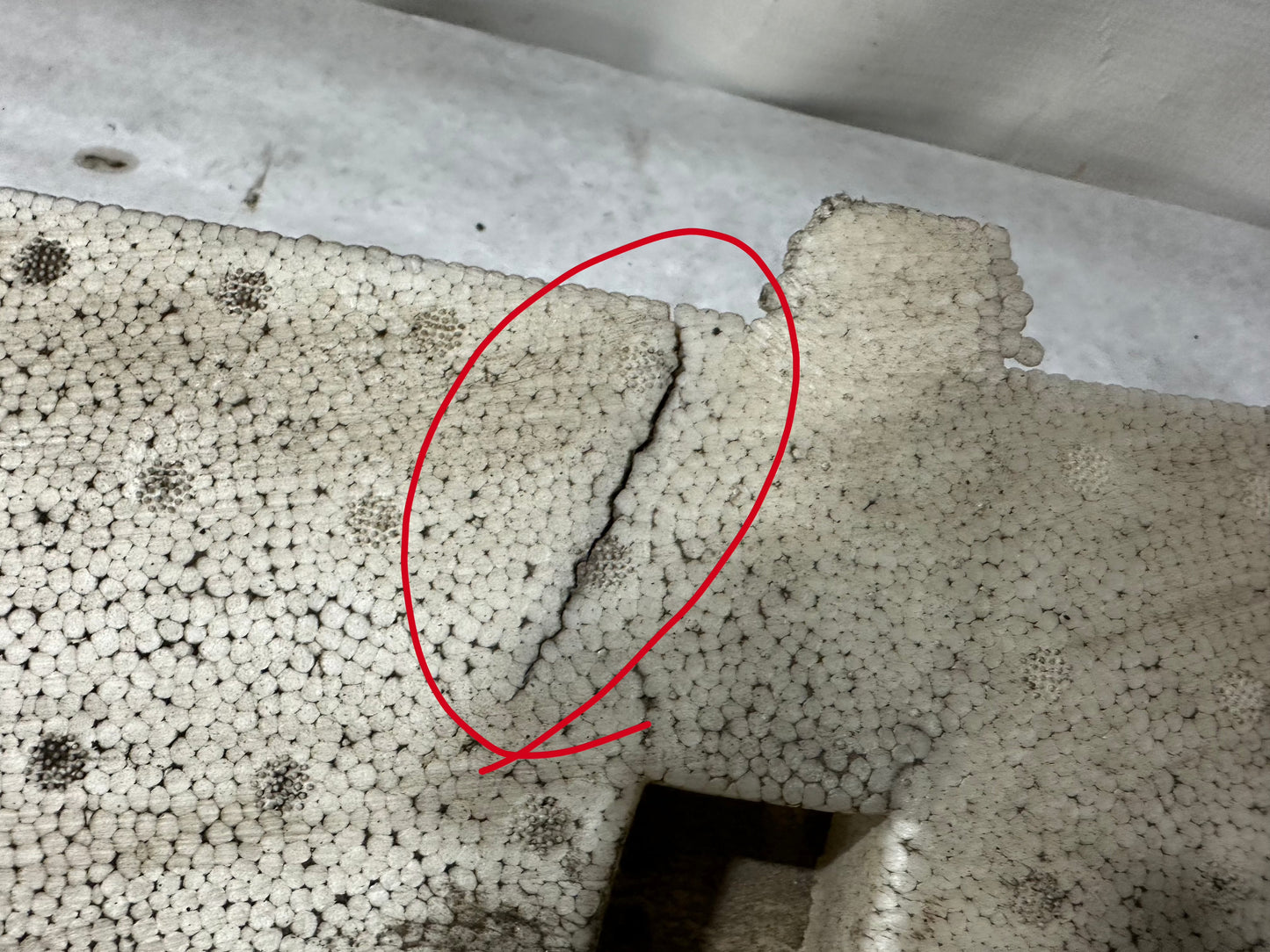 2006 Pontiac GTO Rear Bumper Impact Absorber Foam OEM - Day's Parts Yard