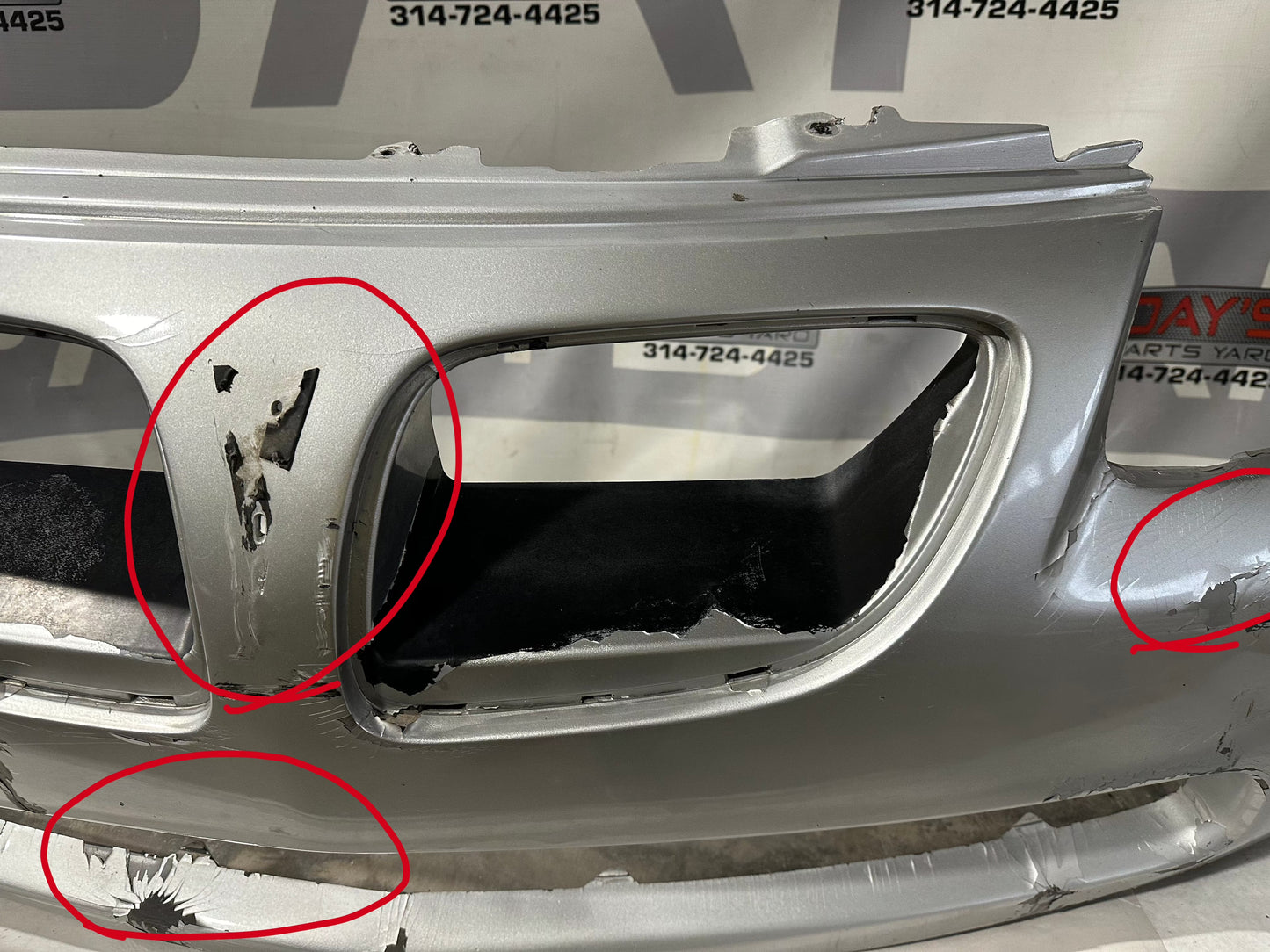2006 Pontiac GTO Front Bumper Cover DAMAGED OEM LOCAL PICK UP - Day's Parts Yard