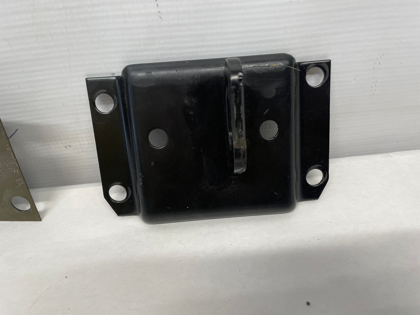 1999 Chevy Camaro Z28 Trunk Hatch Deck Lid Latch Bracket Striker OEM - Day's Parts Yard