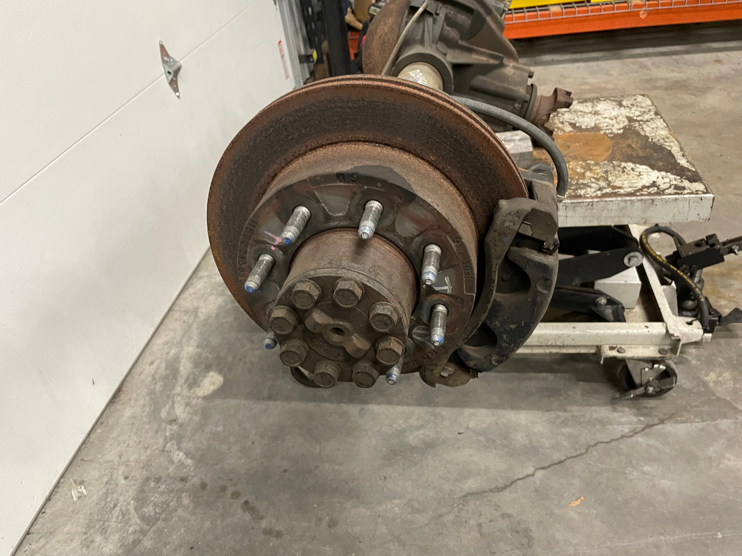 2003 Chevy Silverado C3500 Rear End Axle Carrier Rearend Differential GT5 4.10LSD OEM - Day's Parts Yard