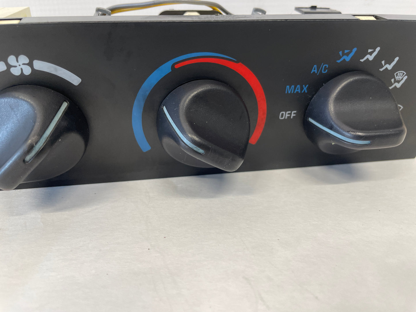 2002 Chevy Camaro Z28 HVAC Temperature Control Switch Panel OEM - Day's Parts Yard