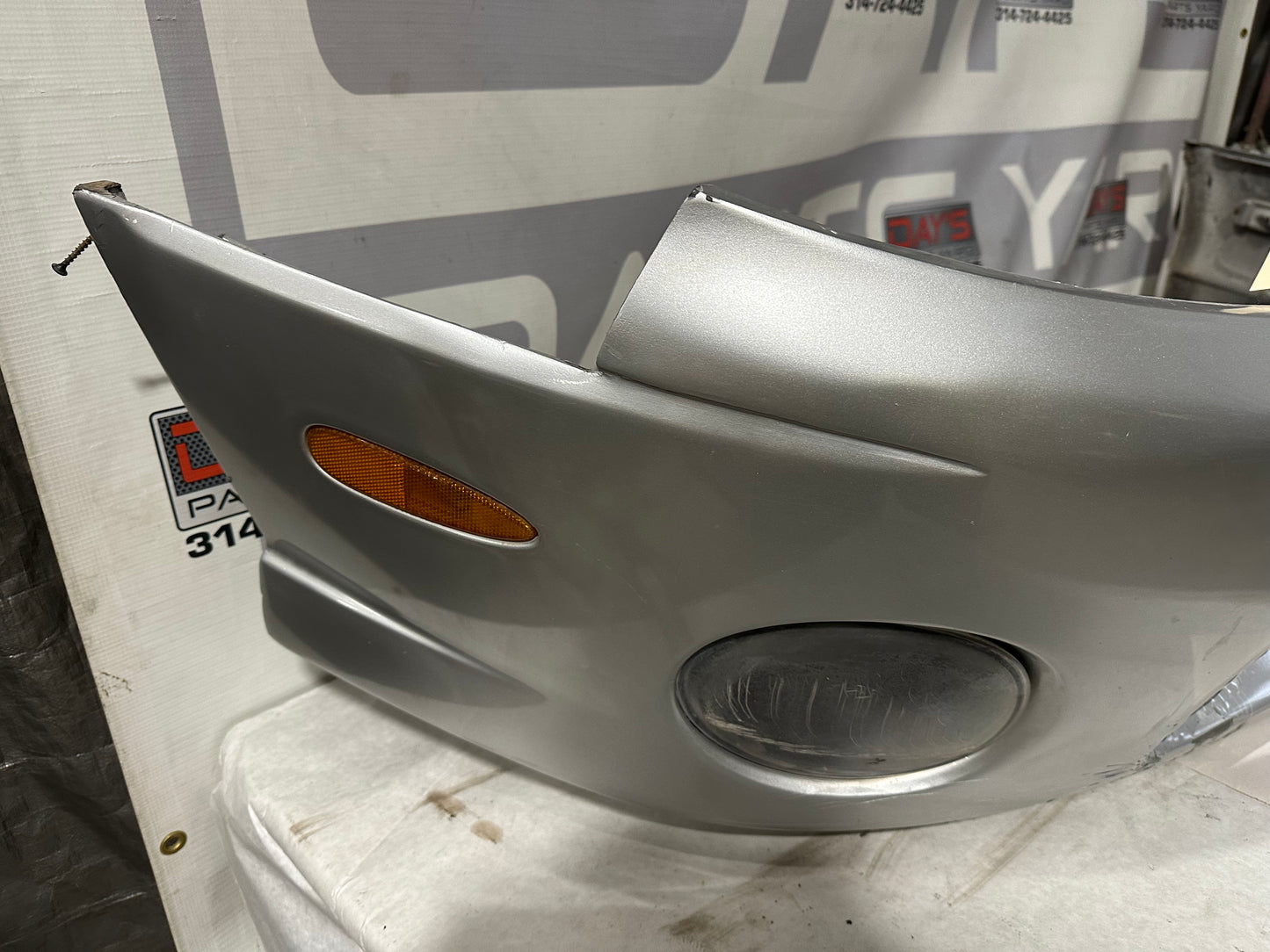 2006 Pontiac GTO Front Bumper Cover DAMAGED OEM LOCAL PICK UP - Day's Parts Yard