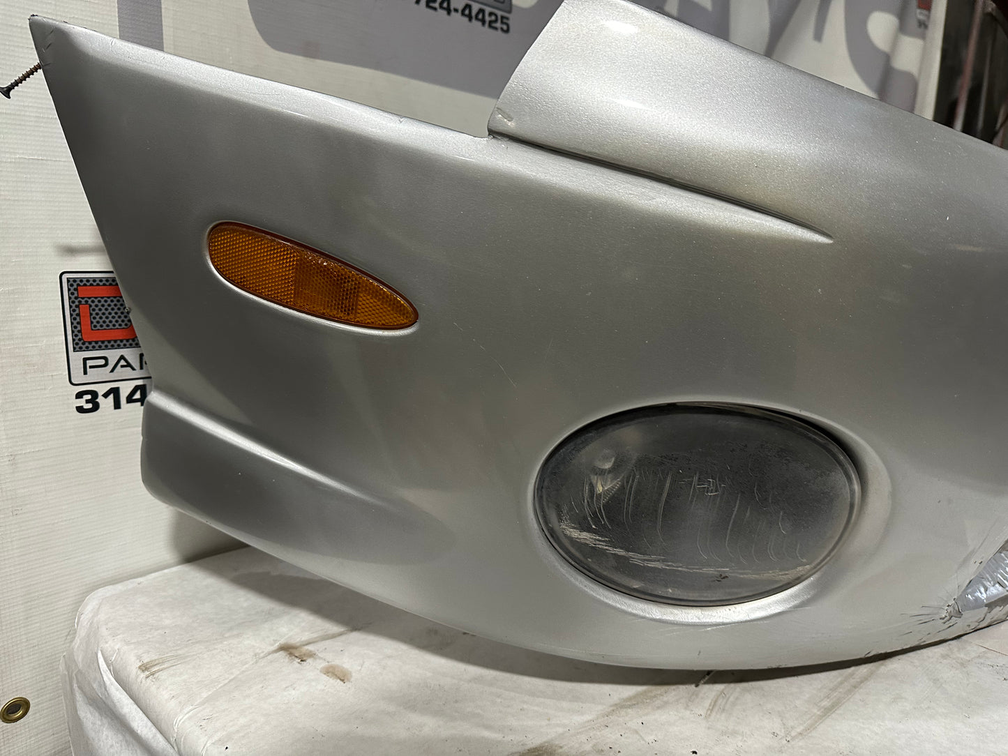 2006 Pontiac GTO Front Bumper Cover DAMAGED OEM LOCAL PICK UP - Day's Parts Yard