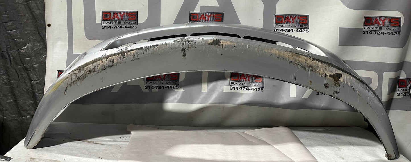 2006 Pontiac GTO Front Bumper Cover DAMAGED OEM LOCAL PICK UP - Day's Parts Yard