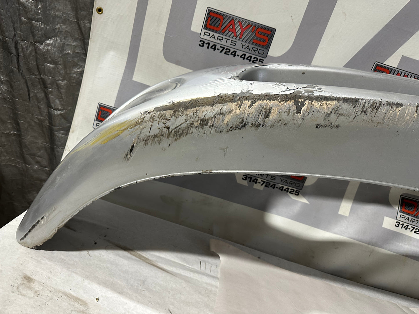 2006 Pontiac GTO Front Bumper Cover DAMAGED OEM LOCAL PICK UP - Day's Parts Yard