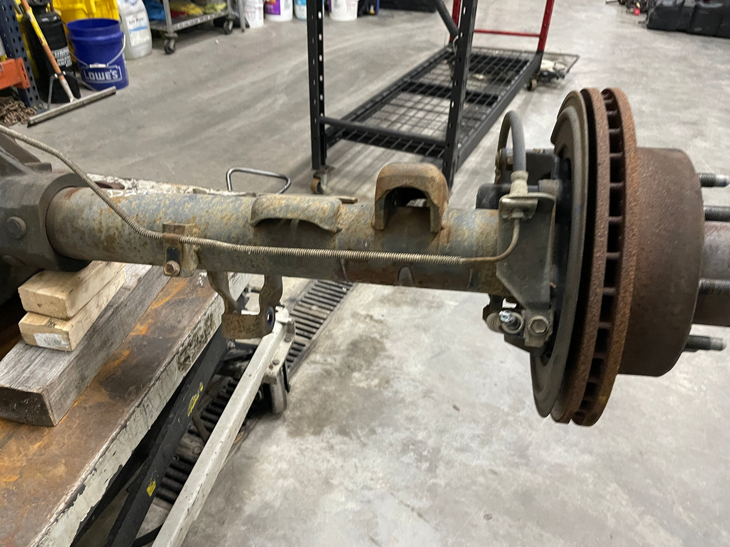 2003 Chevy Silverado C3500 Rear End Axle Carrier Rearend Differential GT5 4.10LSD OEM - Day's Parts Yard