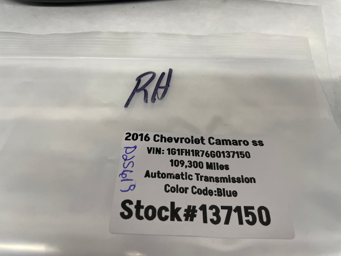 2016 Chevy Camaro SS RH Passenger Center Console Extension Knee Pad Panel OEM - Day's Parts Yard