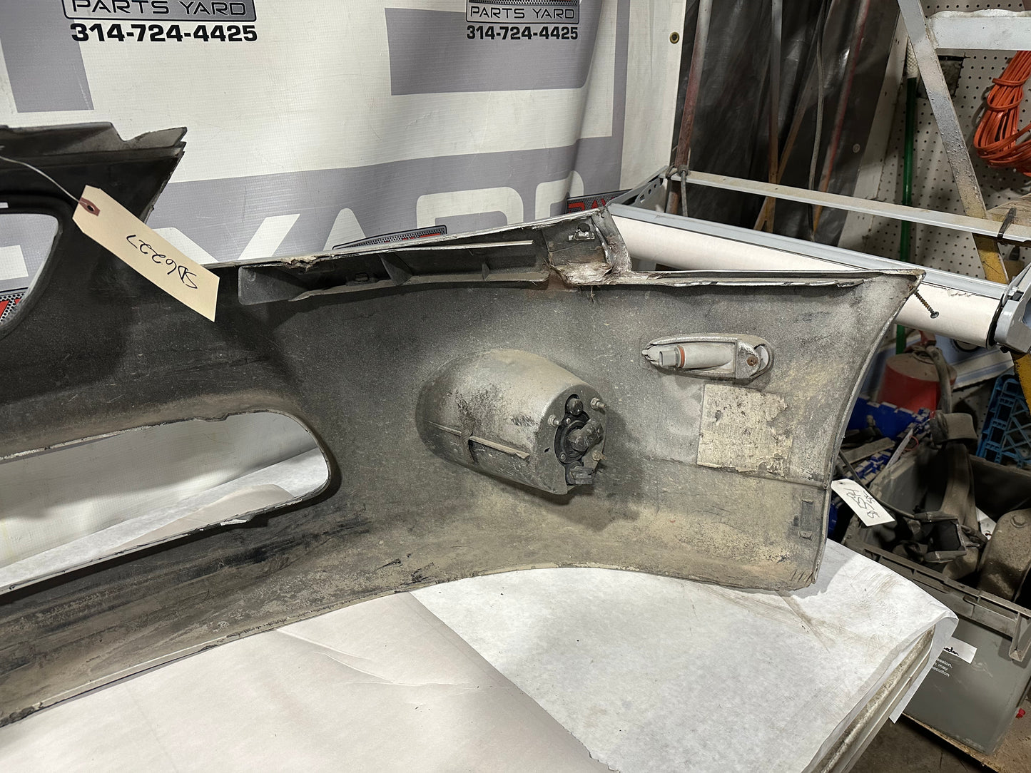 2006 Pontiac GTO Front Bumper Cover DAMAGED OEM LOCAL PICK UP - Day's Parts Yard