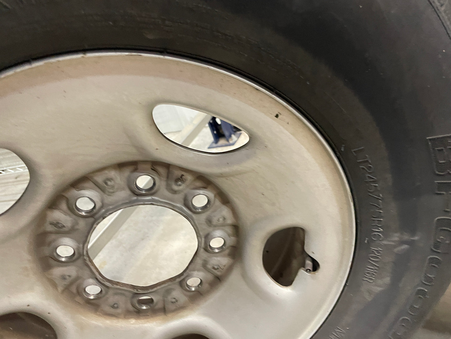 2003 Chevy Silverado C2500 Factory OEM Wheels and Tires Set - Day's Parts Yard