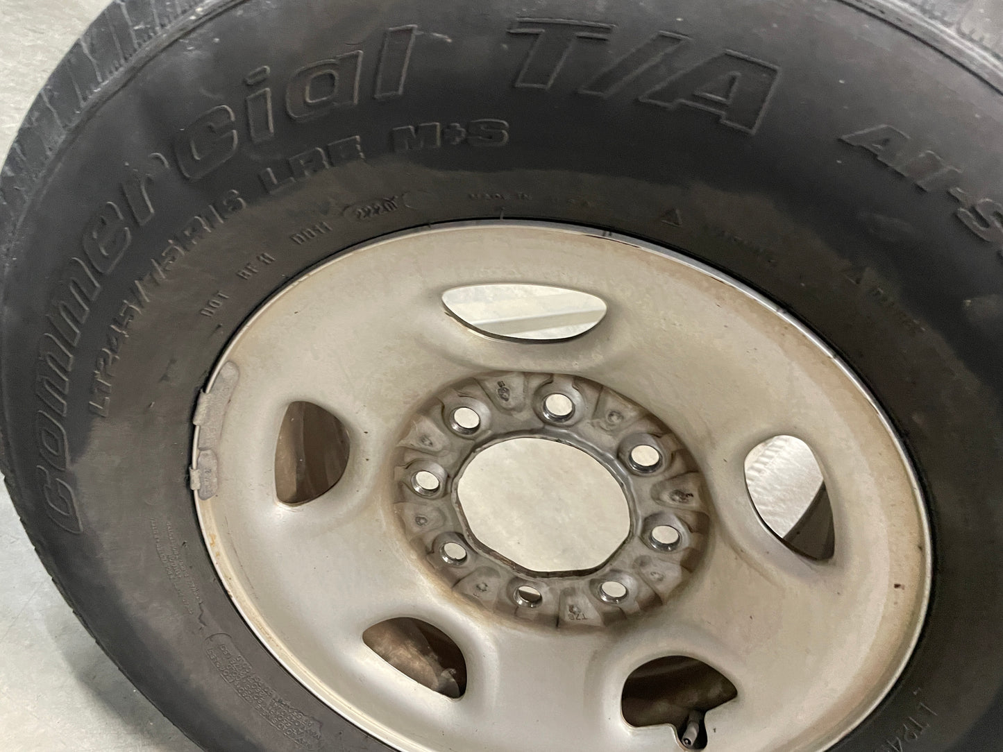 2003 Chevy Silverado C2500 Factory OEM Wheels and Tires Set - Day's Parts Yard