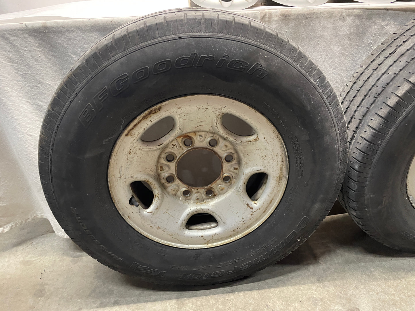 2003 Chevy Silverado C2500 Factory OEM Wheels and Tires Set - Day's Parts Yard