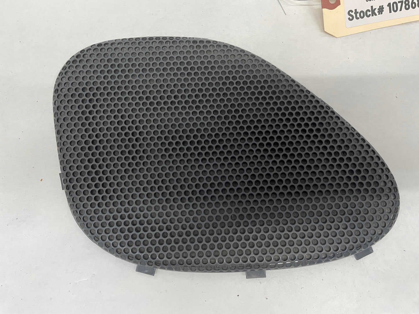 1999 Chevy Camaro Z28 Rear RH & LH Speaker Grills Cover - Day's Parts Yard