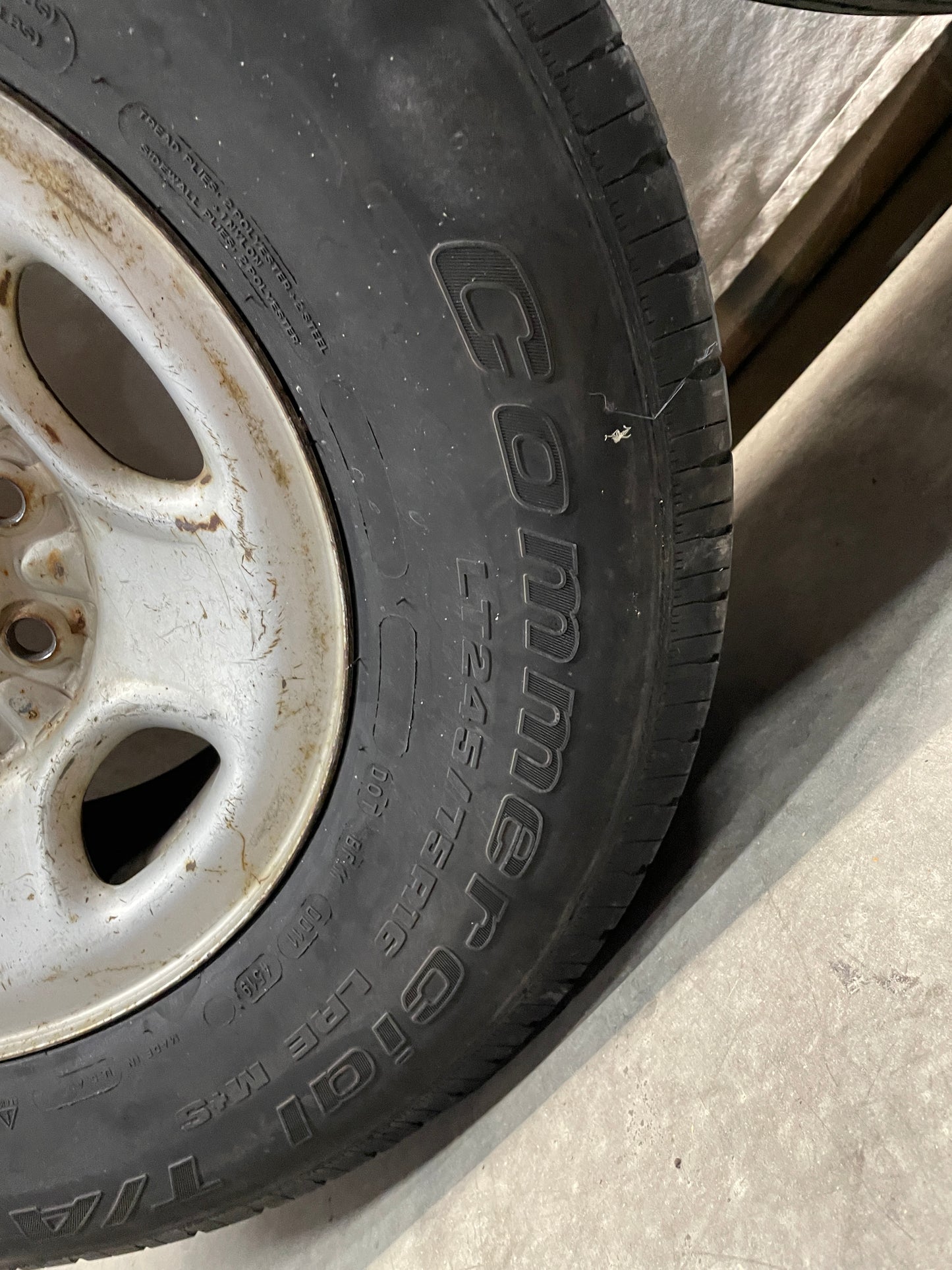 2003 Chevy Silverado C2500 Factory OEM Wheels and Tires Set - Day's Parts Yard