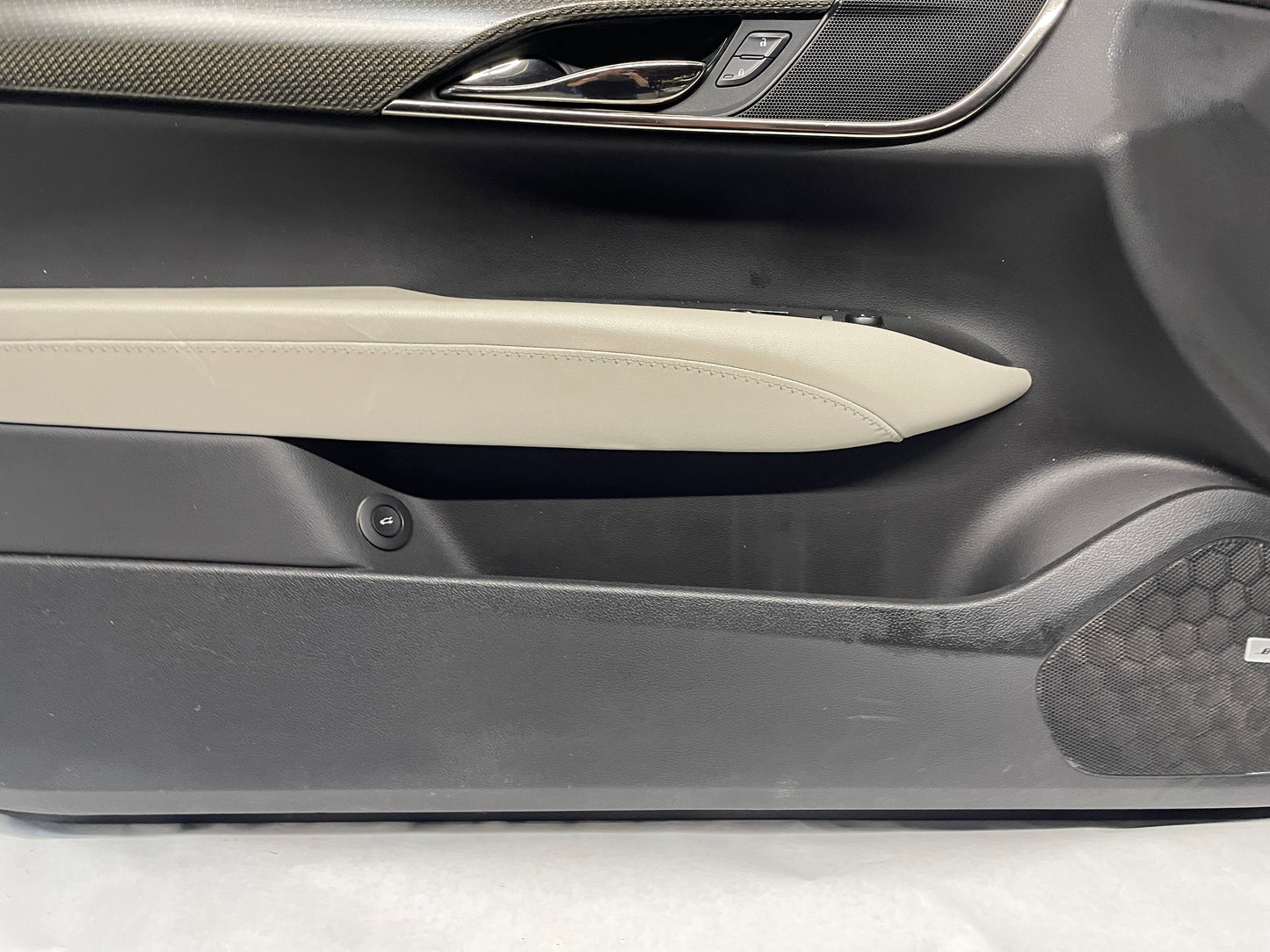 2016 Cadillac ATS-V Coupe LH Driver Front Inter Door Panel Trim OEM - Day's Parts Yard