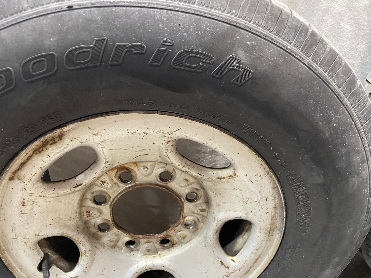 2003 Chevy Silverado C2500 Factory OEM Wheels and Tires Set - Day's Parts Yard