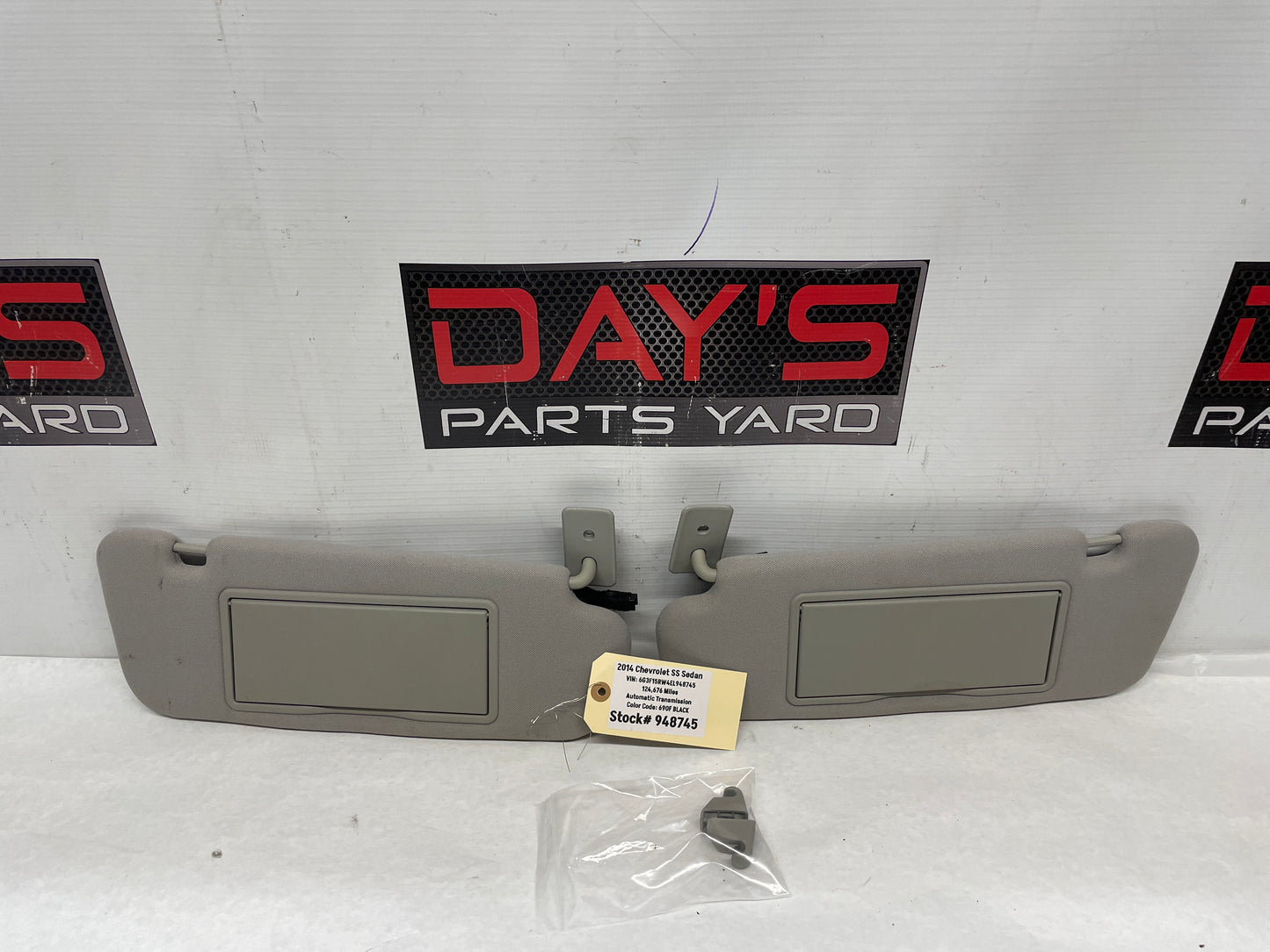 2014 Chevy SS Sedan RH & LH Sun Visor Sunvisor Shade Set w/ Clips OEM