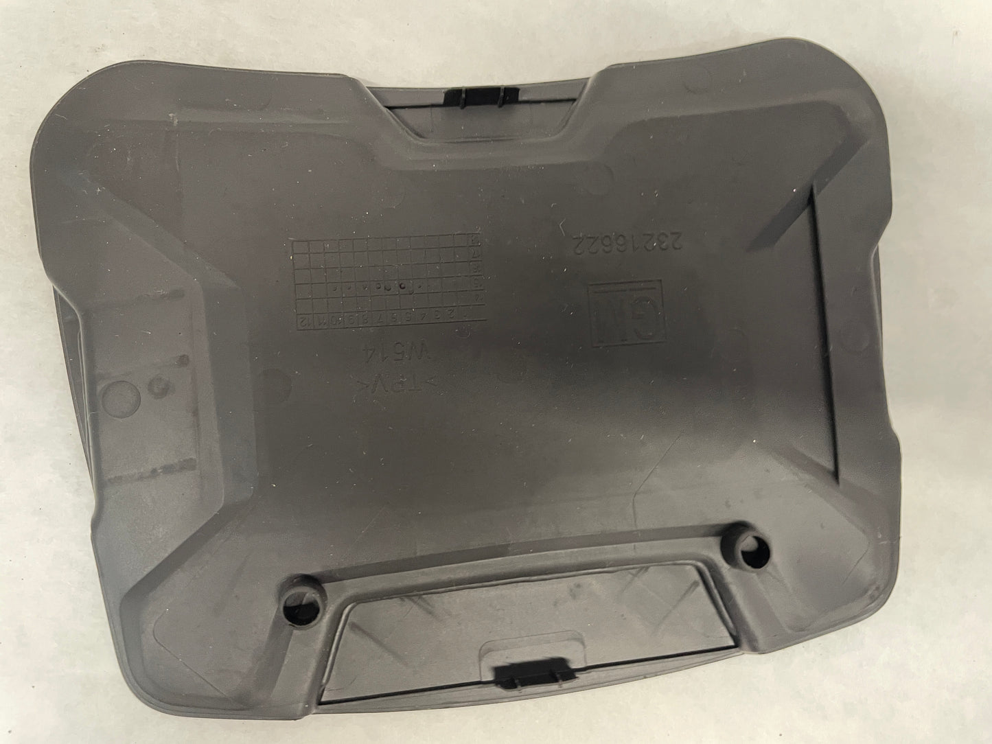 2016 Chevy Camaro SS Center Console Rear Wireless Charging Pad OEM - Day's Parts Yard