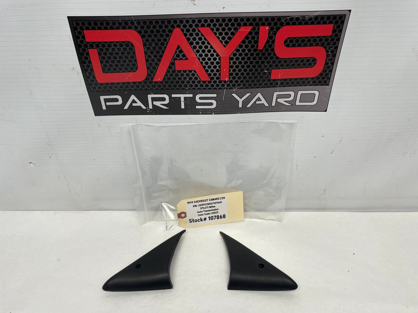 1999 Chevy Camaro Z28 RH & LH Interior Mirror Bezel Trim Cover OEM - Day's Parts Yard