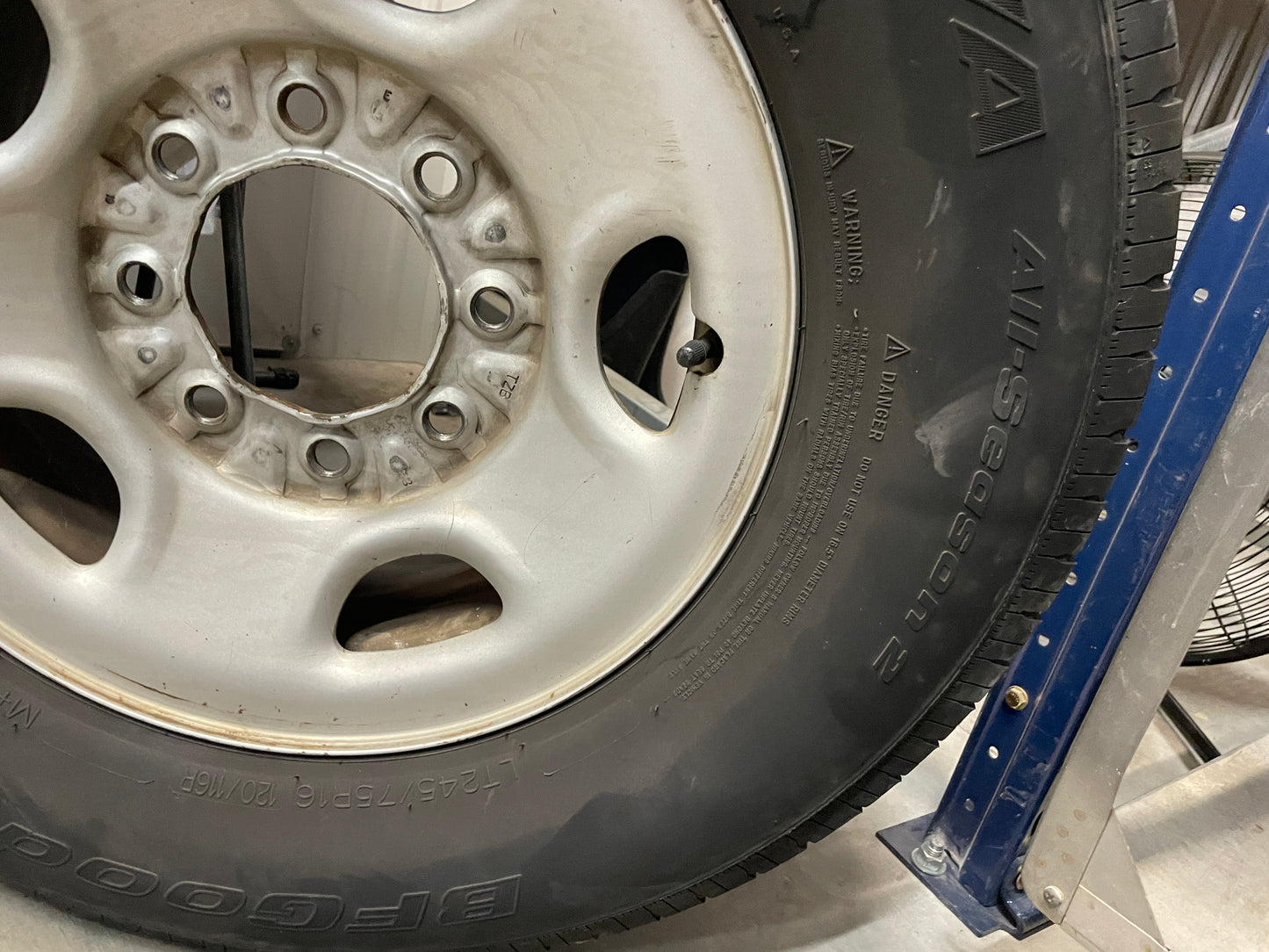 2003 Chevy Silverado C2500 Factory OEM Wheels and Tires Set - Day's Parts Yard