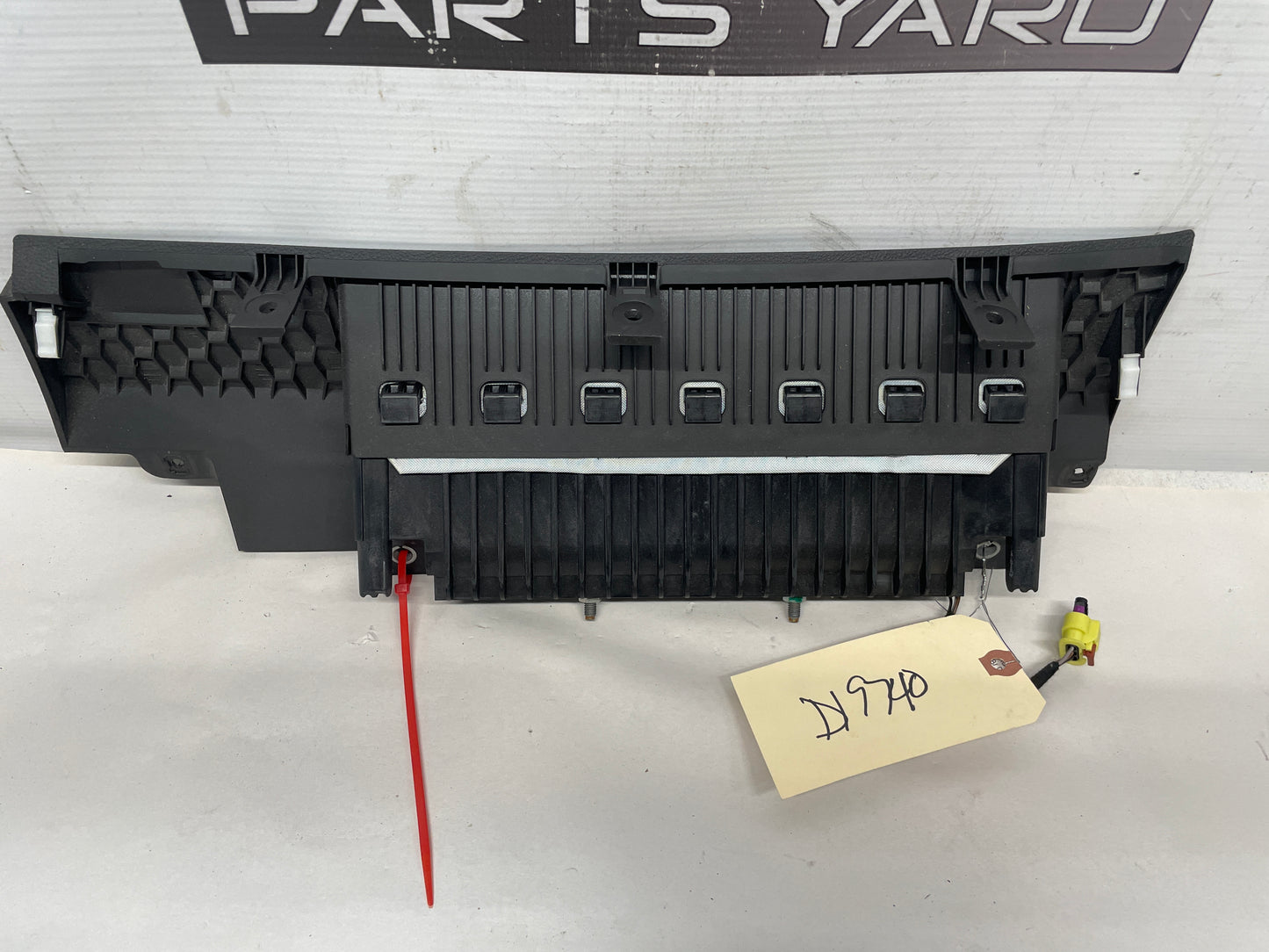 2016 Chevy SS Sedan RH Passenger Side Knee Dash Airbag Air Bag OEM - Day's Parts Yard
