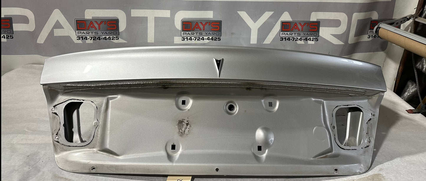 2006 Pontiac GTO Trunk Deck Lid OEM - Day's Parts Yard
