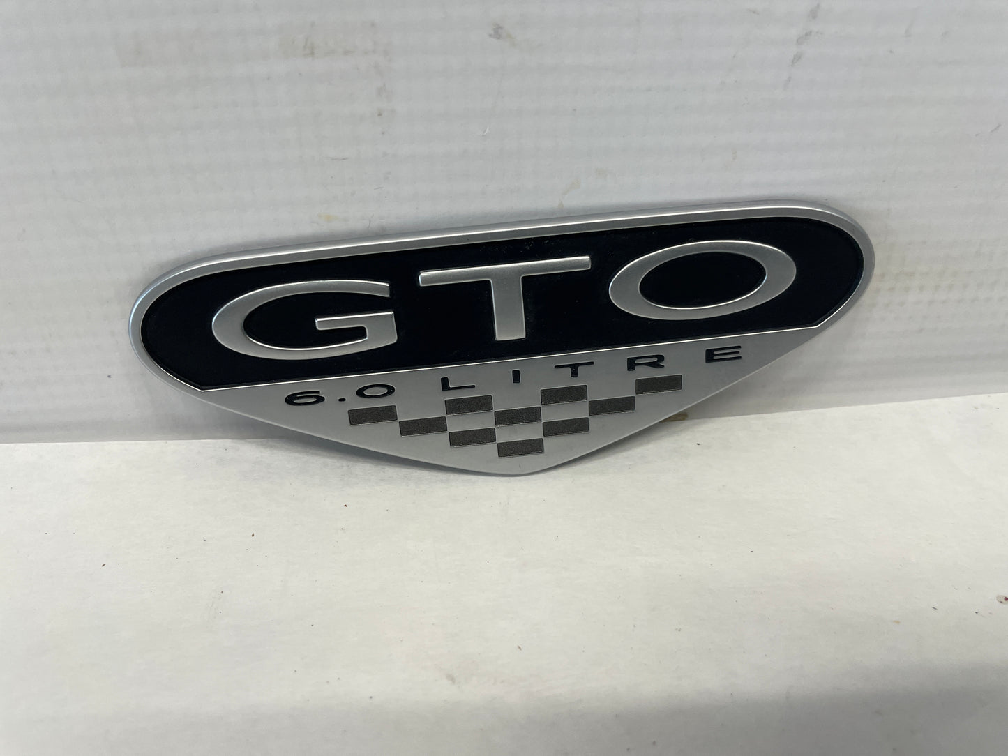 2006 Pontiac GTO Fender Badge Emblem OEM - Day's Parts Yard