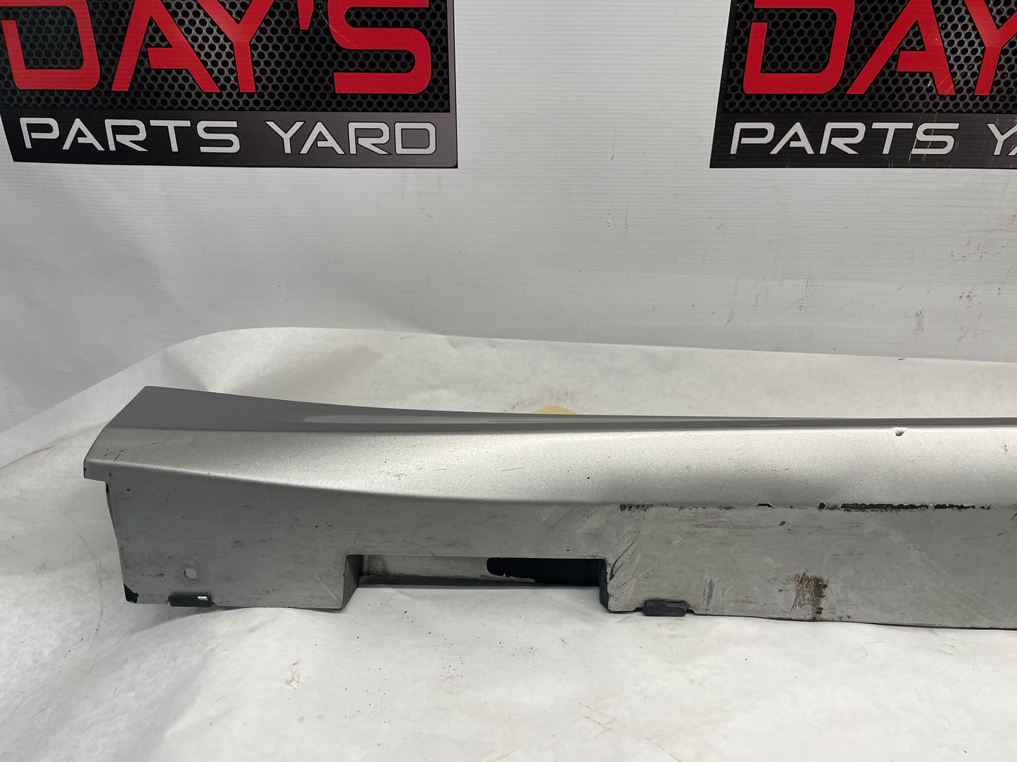 2016 Cadillac ATS-V Coupe LH Driver Side Skirt Rocker Molding Panel OEM - Day's Parts Yard