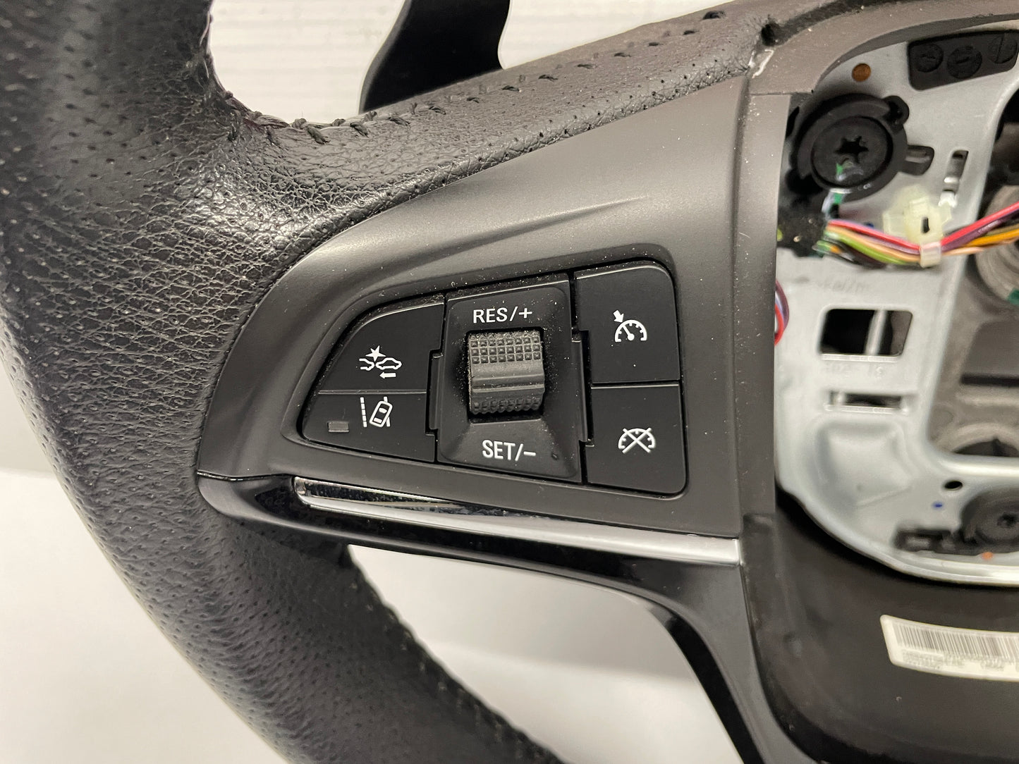 2016 Chevy SS Sedan Steering Wheel w/ Black Trim OEM - Day's Parts Yard