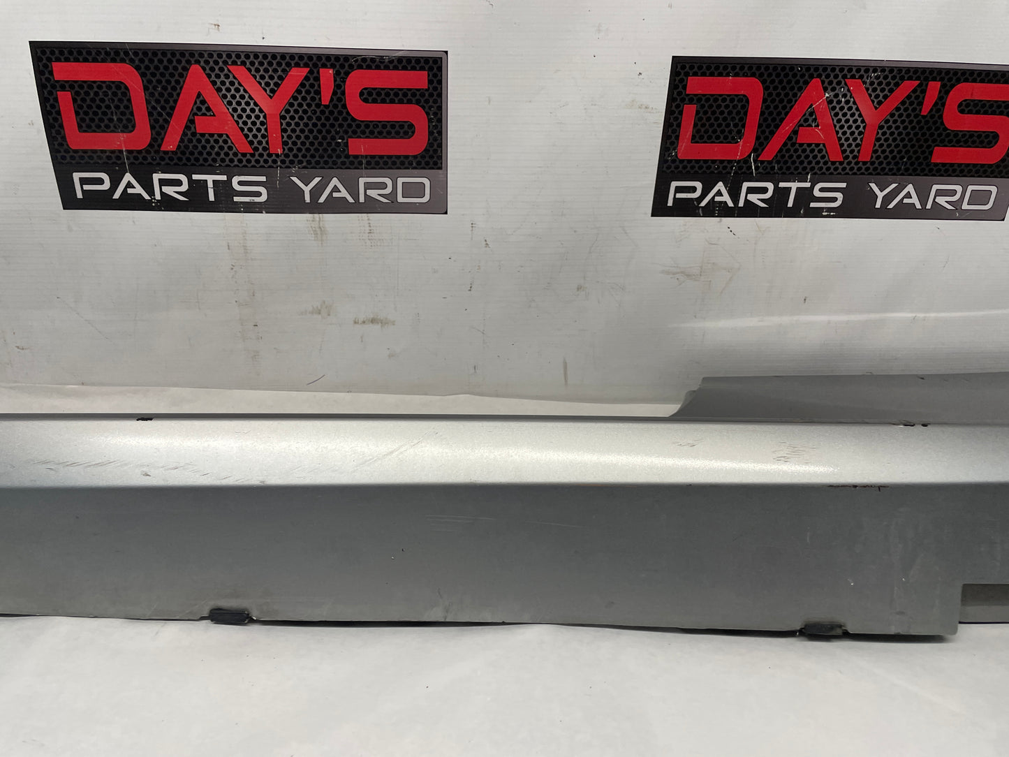 2016 Cadillac ATS-V Coupe LH Driver Side Skirt Rocker Molding Panel OEM - Day's Parts Yard