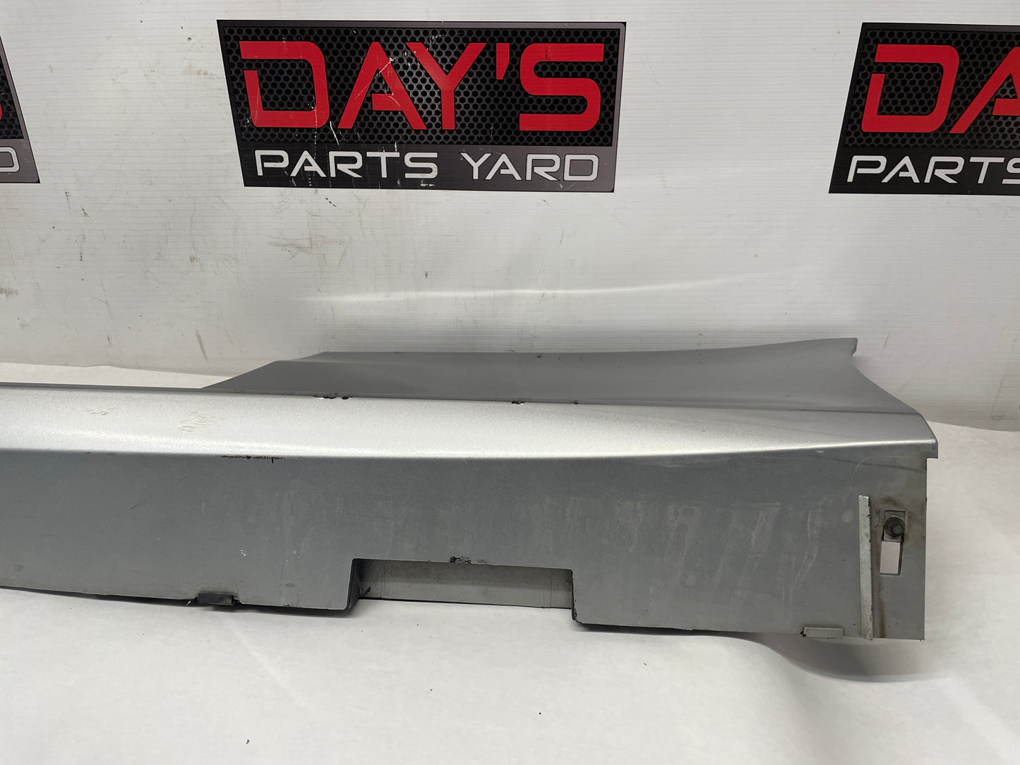 2016 Cadillac ATS-V Coupe LH Driver Side Skirt Rocker Molding Panel OEM - Day's Parts Yard