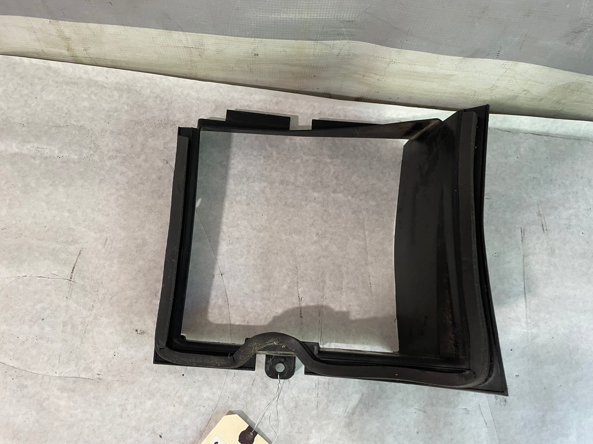 2018 Cadillac CTS-V LH Driver Radiator Intercooler Seal OEM - Day's Parts Yard