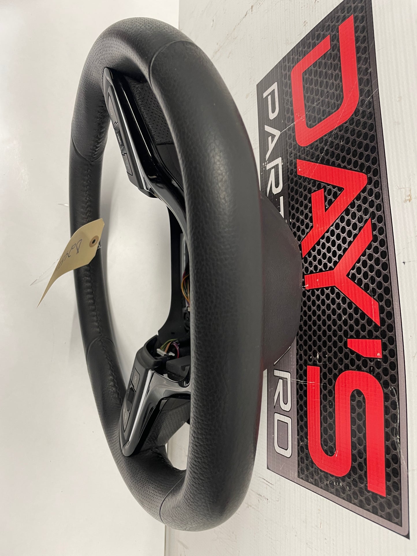 2016 Chevy SS Sedan Steering Wheel w/ Black Trim OEM - Day's Parts Yard