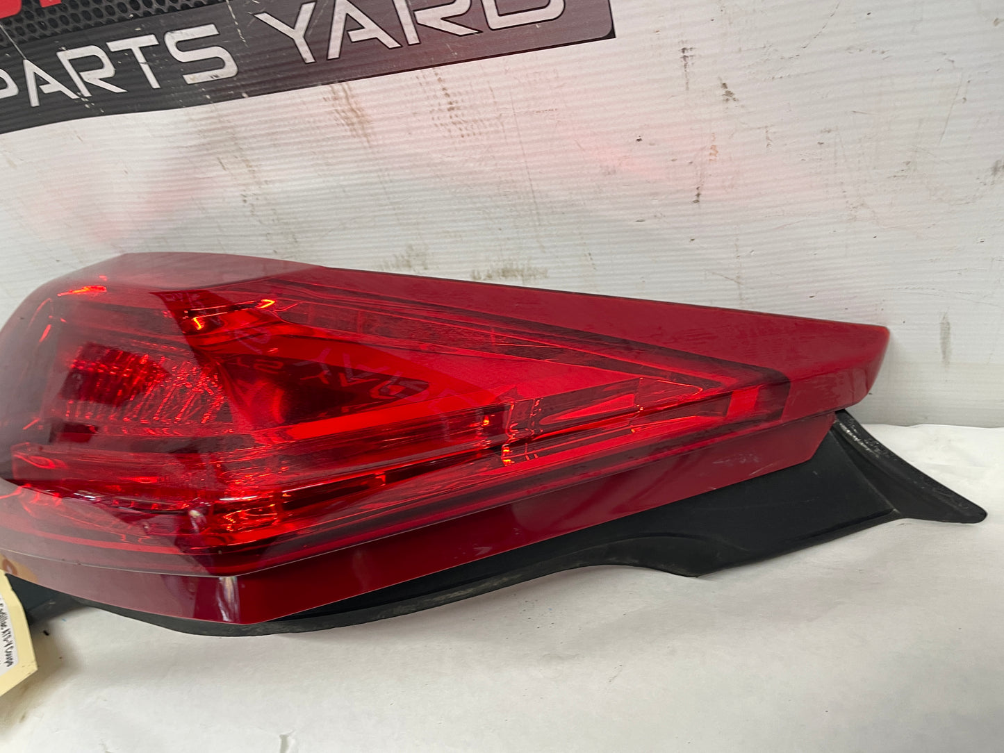 2016 Cadillac ATS-V Coupe Rear LH Driver Tail Light Tail Light Lamp OEM - Day's Parts Yard