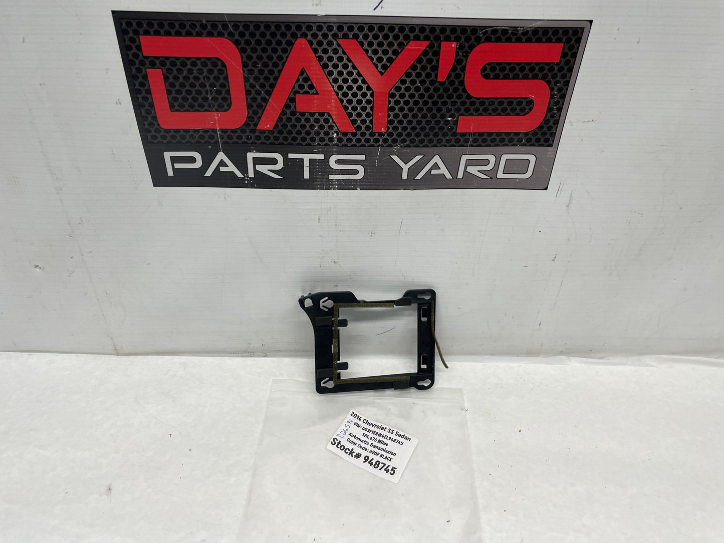 2014 Chevy SS Sedan Windshield Lane Departure Camera Module Bracket OEM