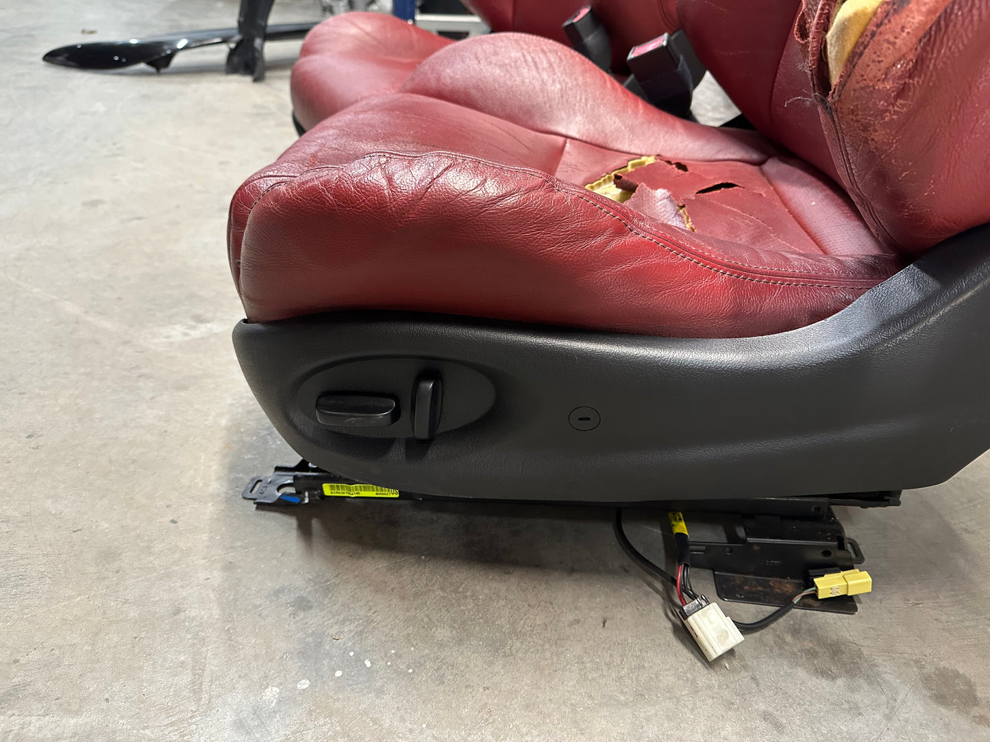 2006 Pontiac GTO Seats Fronts and Rears Red Leather OEM - Day's Parts Yard