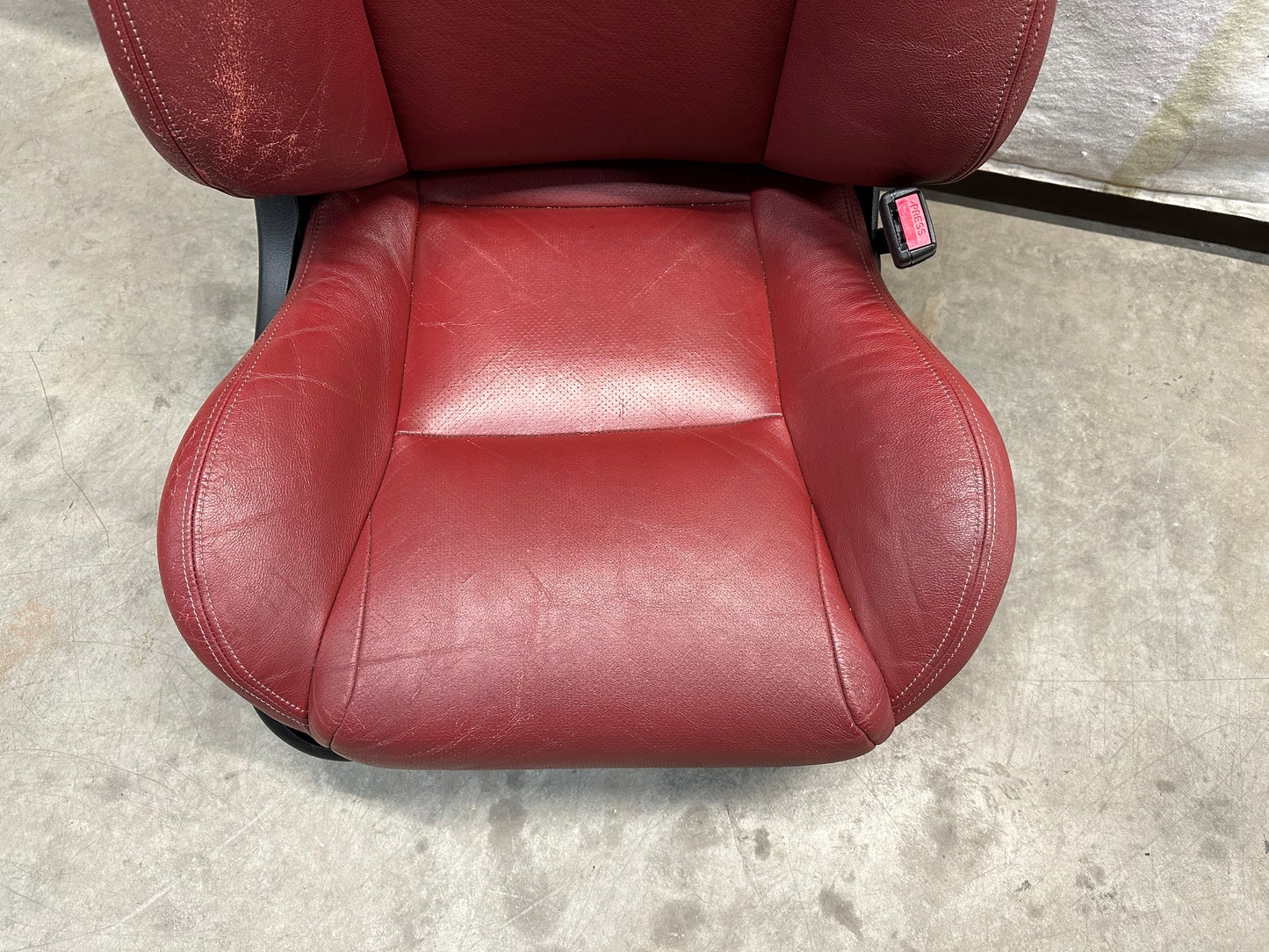 2006 Pontiac GTO Seats Fronts and Rears Red Leather OEM - Day's Parts Yard