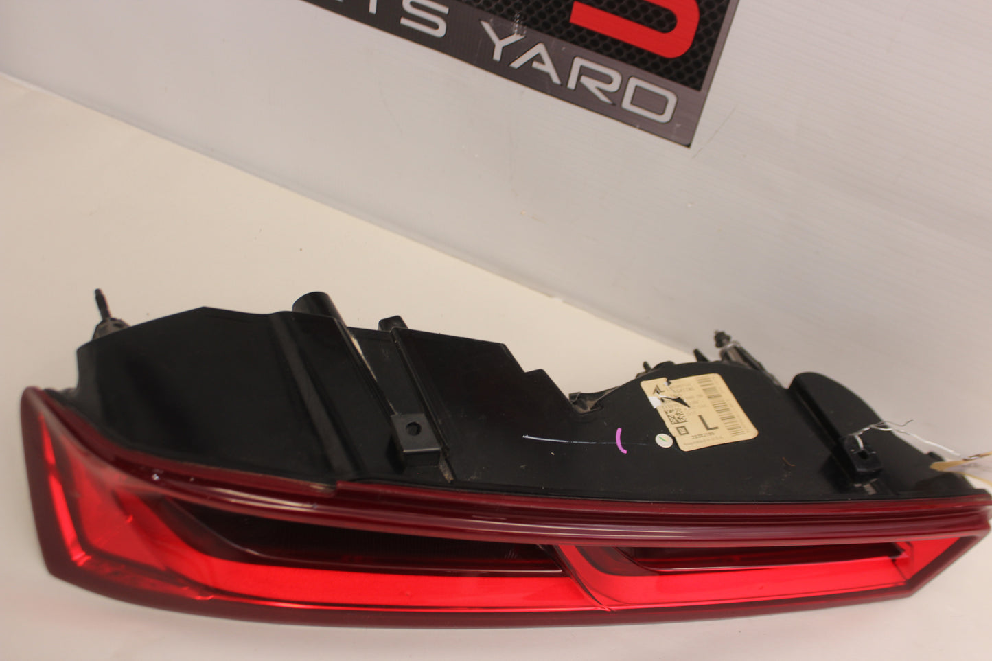 2018 Chevy Camaro ZL1 LH Driver Tail Light Taillight Lamp 84136772 OEM - Day's Parts Yard