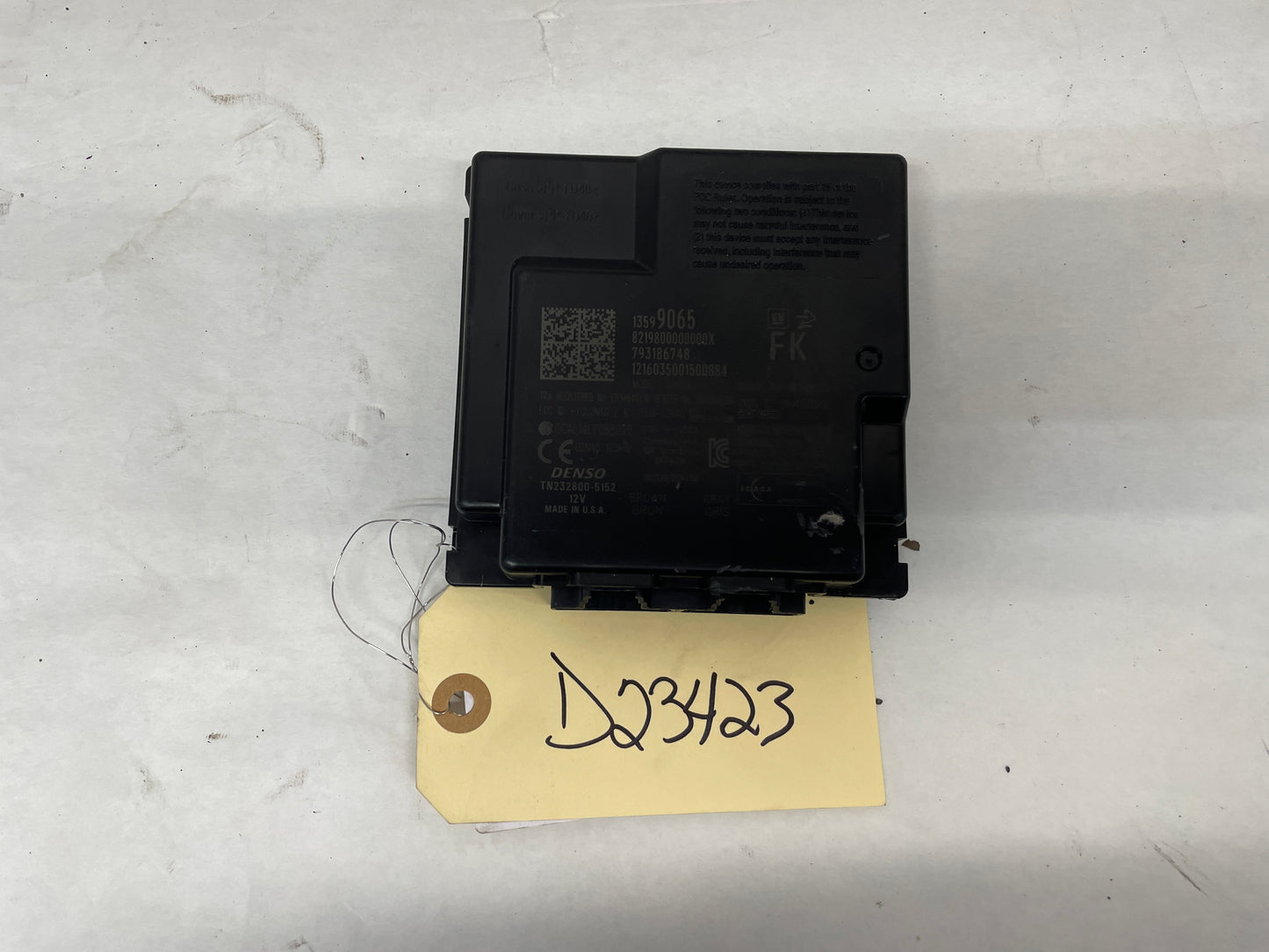 2016 Cadillac ATS-V Coupe Keyless Entry Control Module OEM - Day's Parts Yard