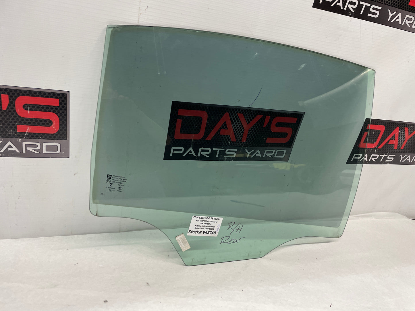 2014 Chevy SS RH Passenger Rear Door Window Glass OEM